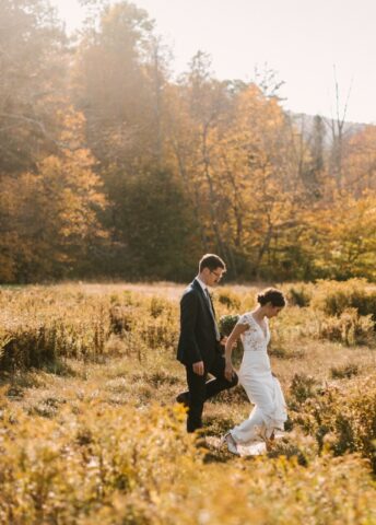 spruceton inn october fall autumn wedding covid wedding microwedding elopement catskills NY anais asette