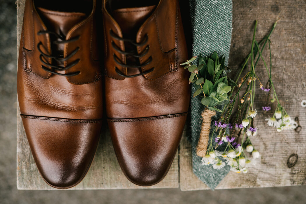 spruceton inn summer august wedding catskills NY anais asette