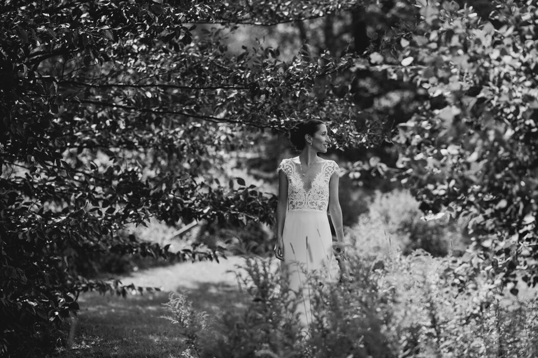 spruceton inn summer august wedding catskills NY anais asette