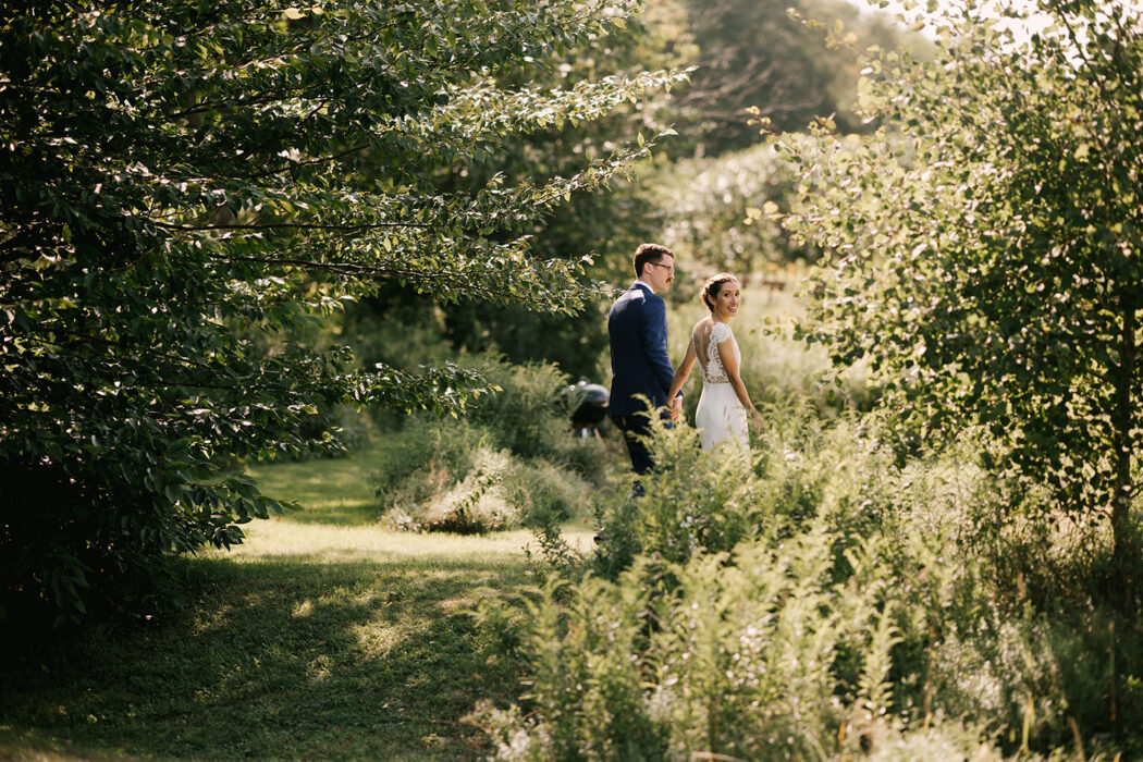 spruceton inn summer august wedding catskills NY anais asette