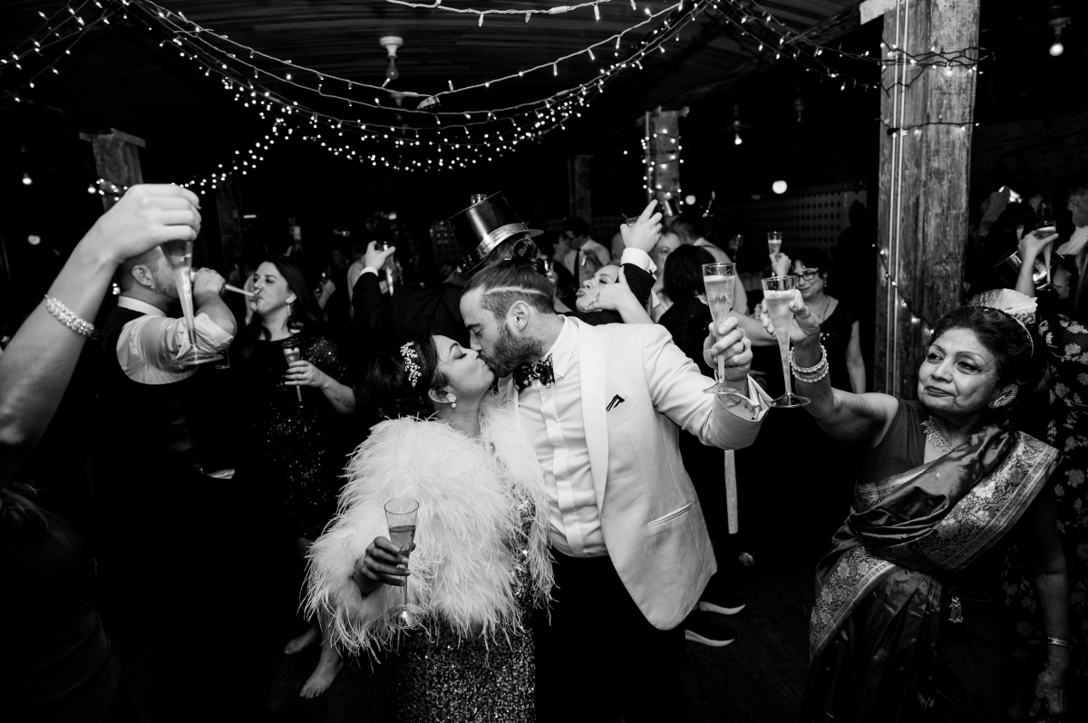 New Year's Eve Wedding at Kolo Klub in Hoboken New Jersey. NYE December wedding ringing in the new year. toast at midnight