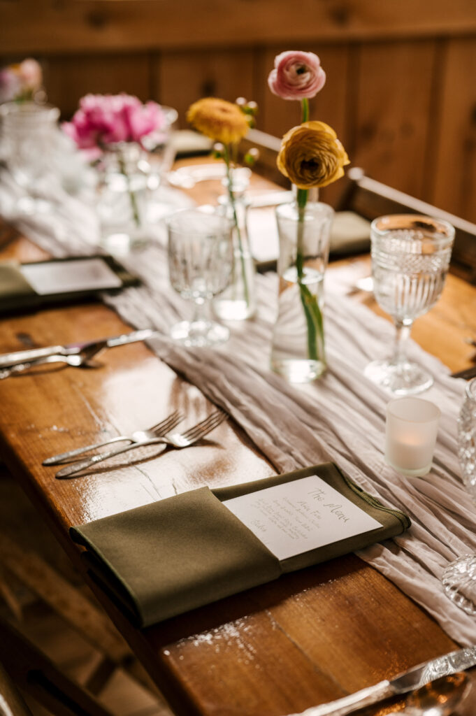The place settings for the reception at Wallenpaupack Creek Farm.